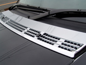 Chrome Bonnet Scoop